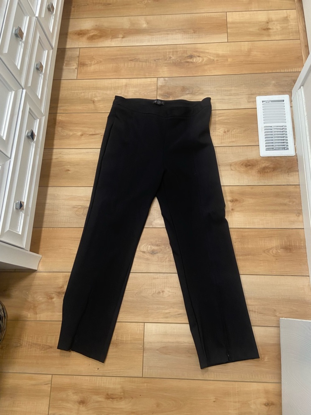 Rachel Zoe Black Pull-On Straight Leg Pants